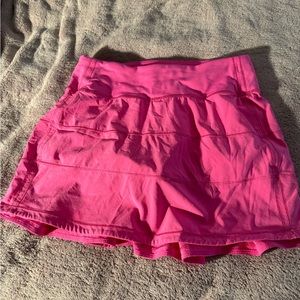 Lululemon pace rival skirt